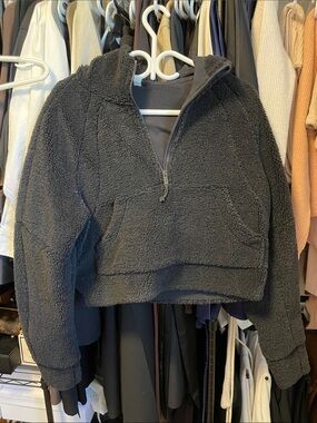 lululemon fleece cropped scuba hoodie